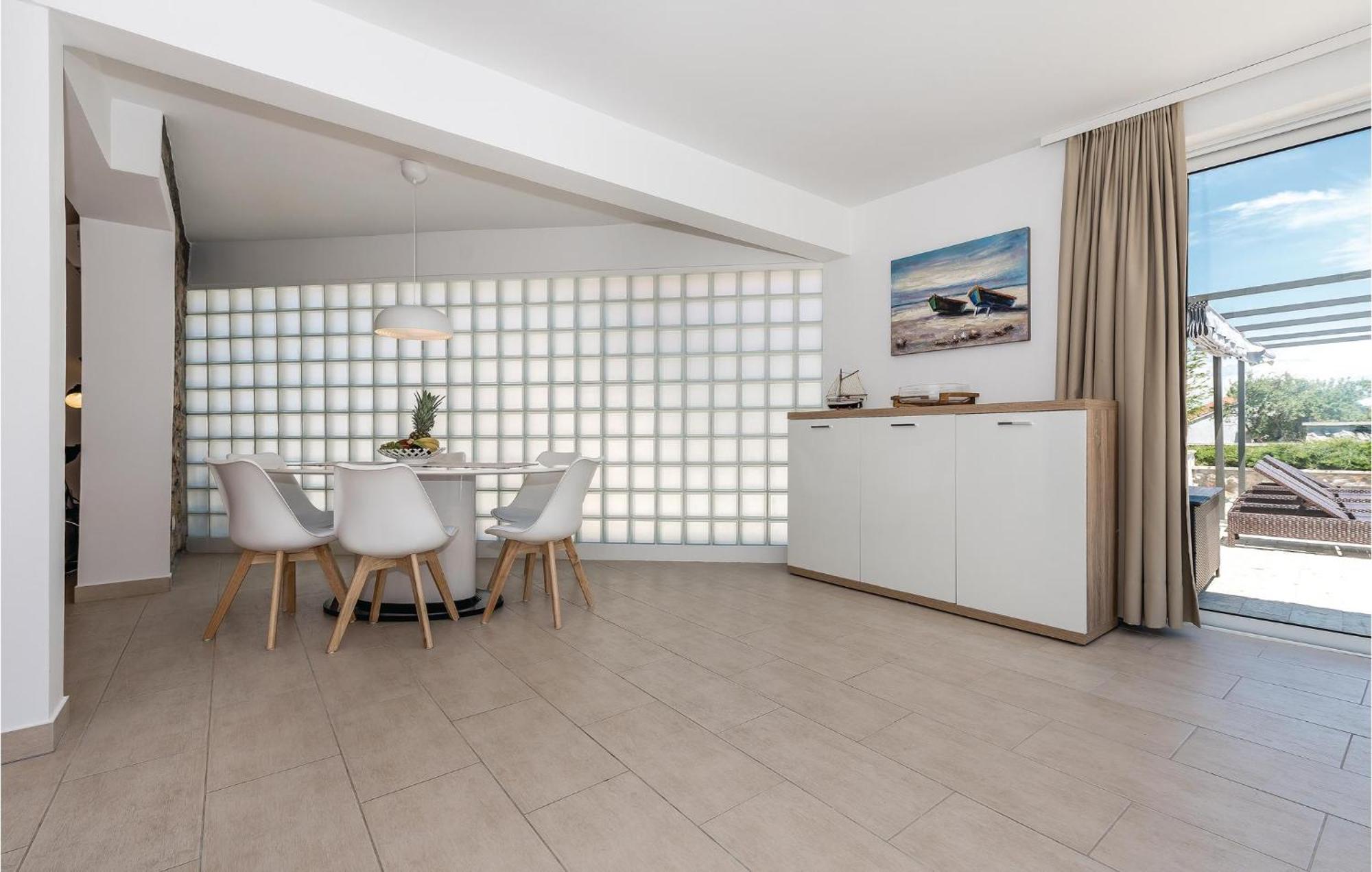 Stunning Home In Betina With Kitchen Kültér fotó